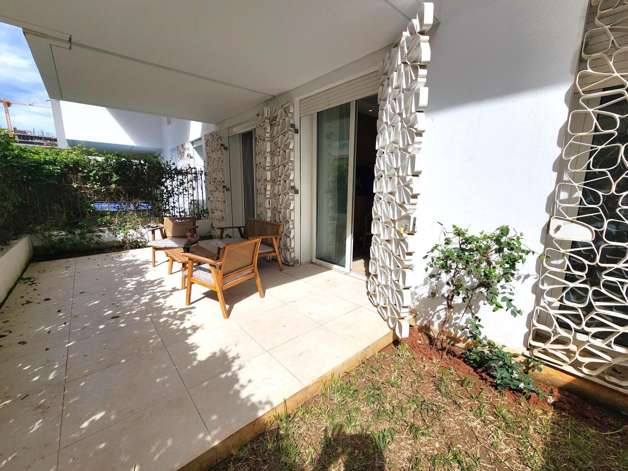 Gardenia Cfc By Ib Signature - Cosy 1bedroom With Wifi, 24x7 Security, Parking, Self Check-in, Large Terrace, Walk To Cafes And Gym * Casablanca